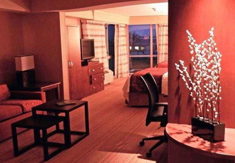 Hotel Courtyard Milwaukee Airport Habitación foto